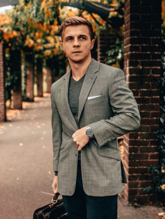 Check out The 5 Suit Colors Every Man Should Own at https://howmendress.com/5-suit-colors-every-man/