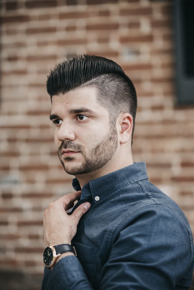 Check out 5 of Men's Latest Hair Trends Worth Trying in 2017 at https://howmendress.com/latest-hair-trends/
